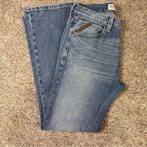 Men’s Ariat M7 Legacy jeans, slim fit bootcut, size 34/34